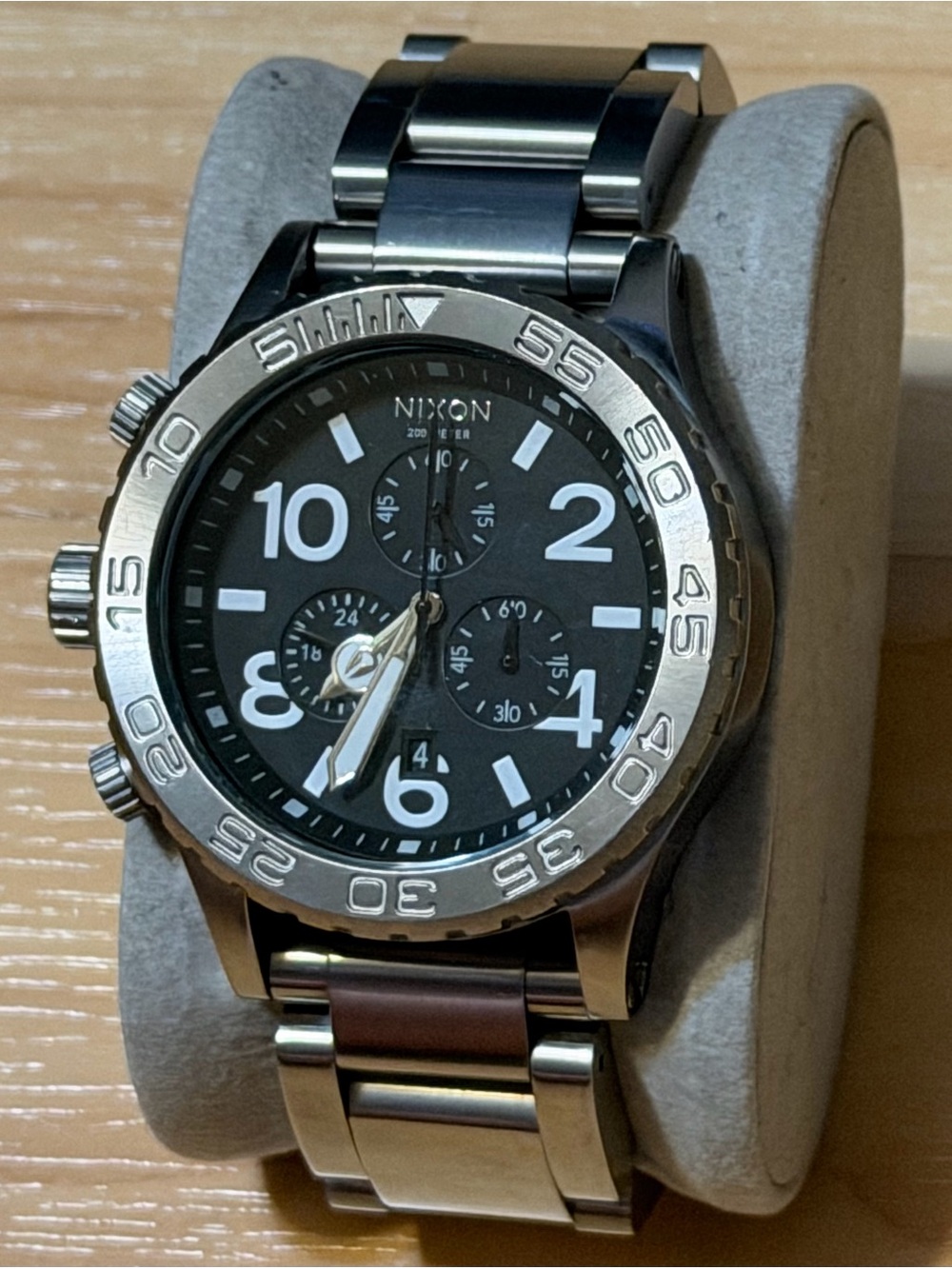 Nixon The 42-20 Chrono Minimize Silver White Chronograph Men's Analog Watch RUNS - Picture 3 of 9